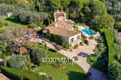 5 Bed House for sale