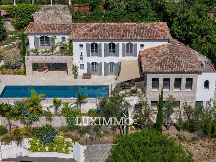 Image No.1-6 Bed House for sale