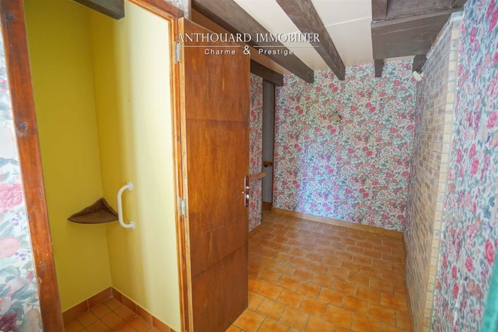 Image No.14-6 Bed House for sale