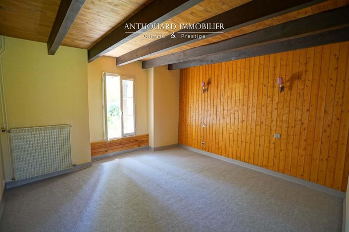 Image No.20-6 Bed House for sale