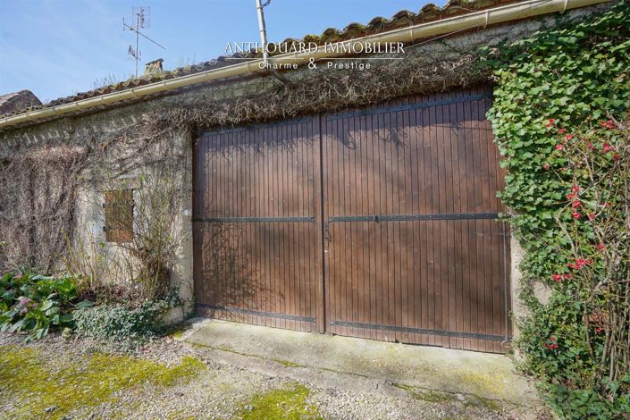 Image No.27-6 Bed House for sale