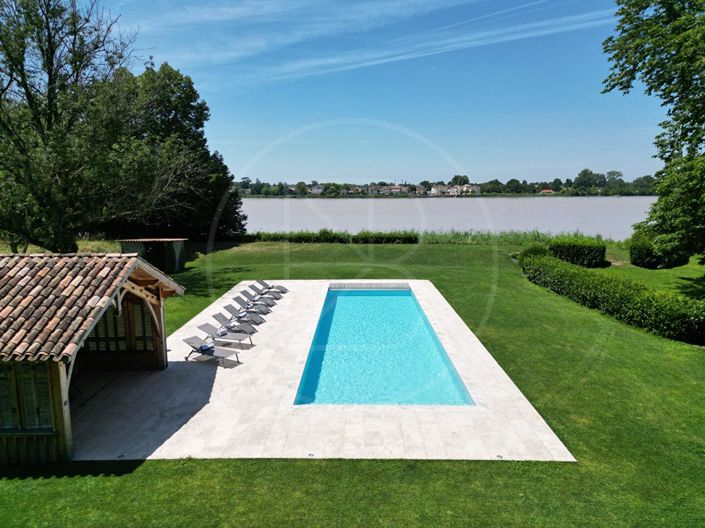 Image No.2-10 Bed House for sale