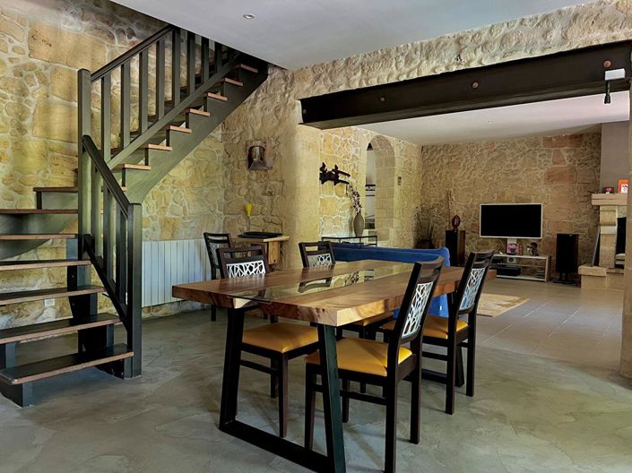 Image No.5-4 Bed House for sale