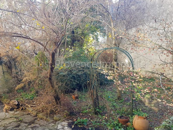 Image No.15-3 Bed House for sale