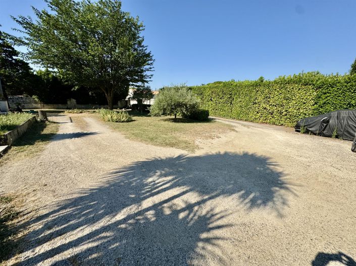 Image No.34-4 Bed House for sale