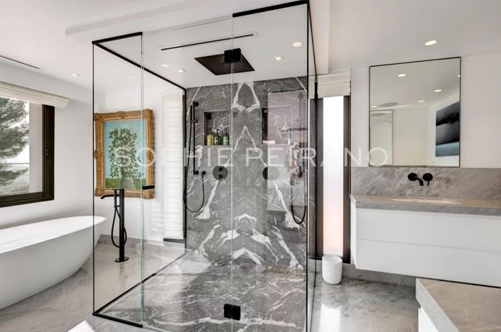 Image No.7-Maison de 6 chambres à vendre à Cannes