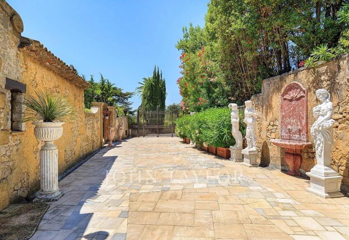 Image No.5-Maison de 4 chambres à vendre à Cannes