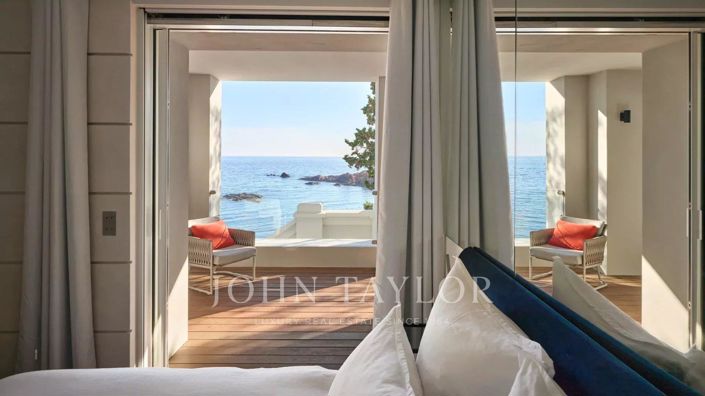 Image No.26-5 Bed House for sale