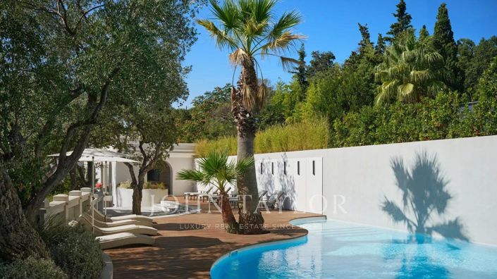 Image No.9-5 Bed House for sale