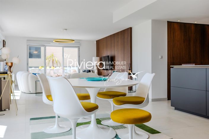 Image No.12-3 Bed Apartment for sale