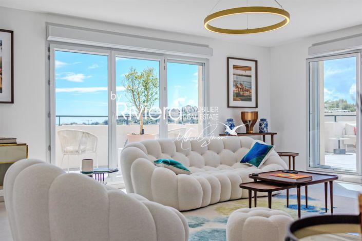 Image No.20-3 Bed Apartment for sale