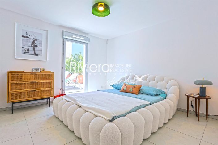 Image No.22-3 Bed Apartment for sale