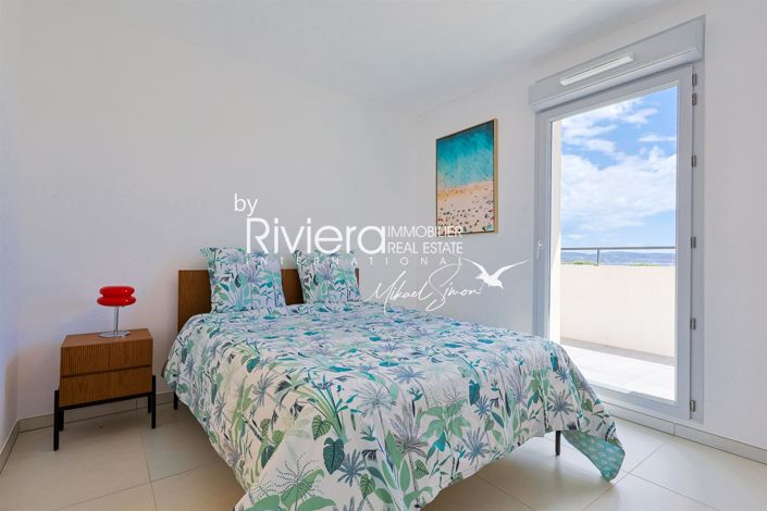 Image No.27-3 Bed Apartment for sale