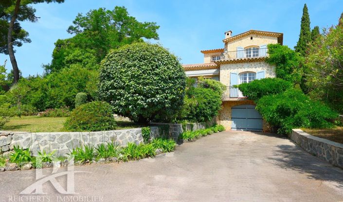 Image No.17-4 Bed House for sale