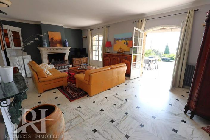 Image No.5-4 Bed House for sale