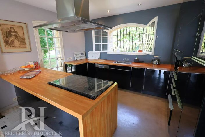 Image No.7-4 Bed House for sale