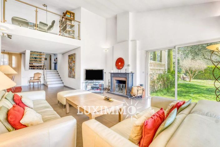 Image No.5-Maison de 4 chambres à vendre à Mougins