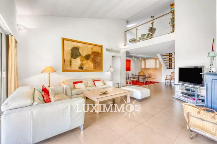 Image No.6-Maison de 4 chambres à vendre à Mougins