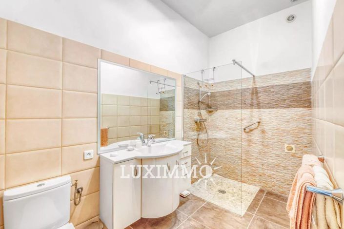 Image No.9-Maison de 4 chambres à vendre à Mougins