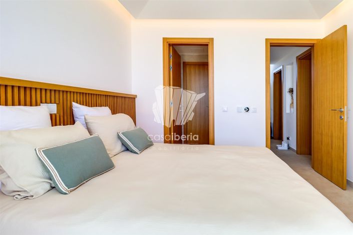 Image No.49-4 Bed House for sale