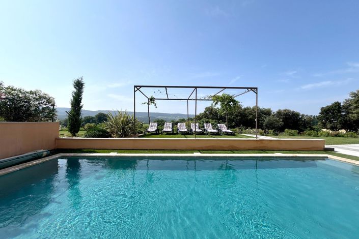 Image No.4-7 Bed House for sale