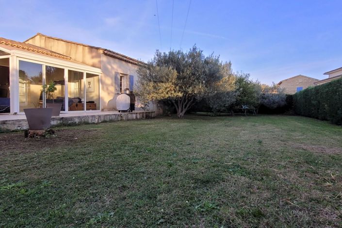 Image No.1-3 Bed House for sale
