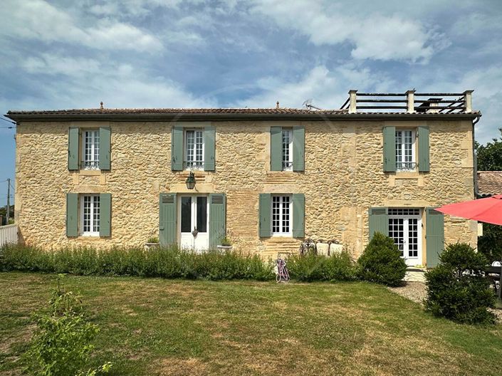 Image No.1-5 Bed House for sale