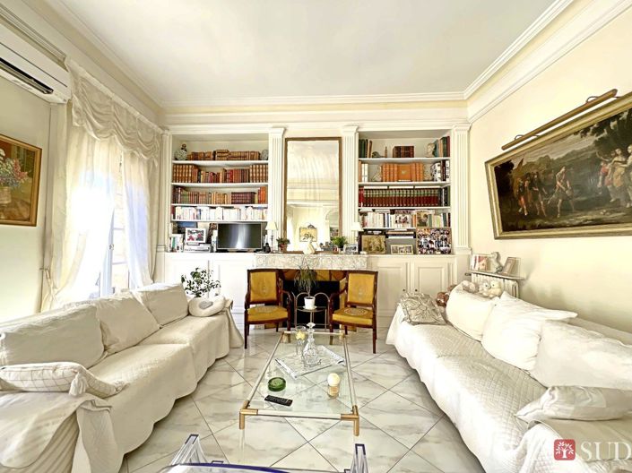 Image No.16-3 Bed Property for sale