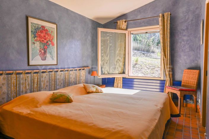 Image No.12-4 Bed House for sale