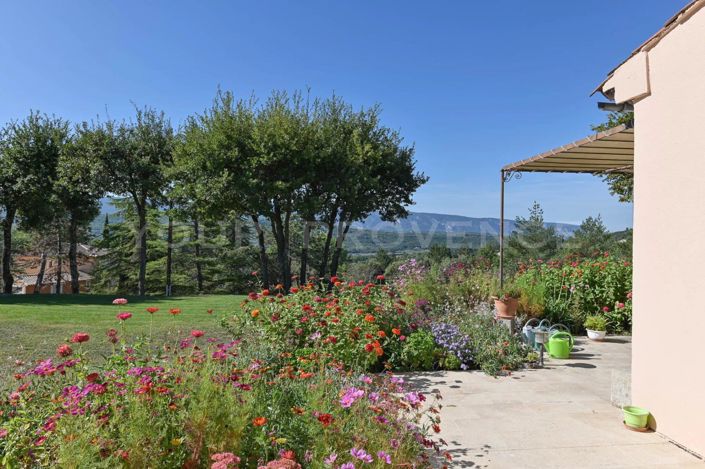 Image No.2-4 Bed House for sale