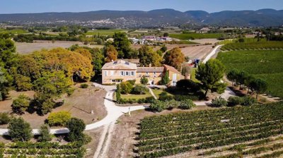 16 Bed House for sale