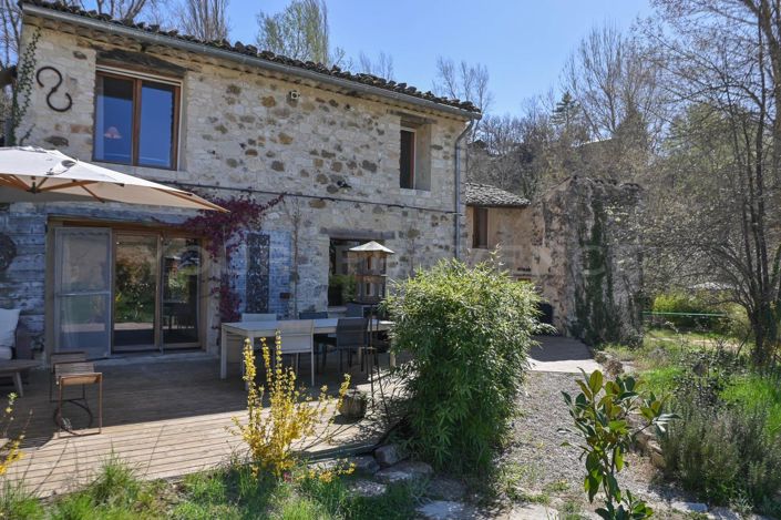 Image No.3-4 Bed House for sale