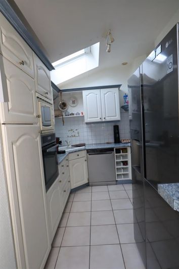 Image No.14-3 Bed House for sale