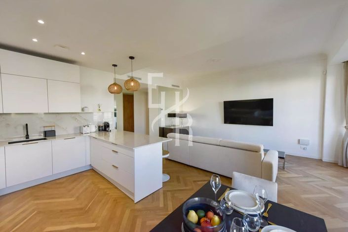 Image No.14-3 Bed Apartment for sale