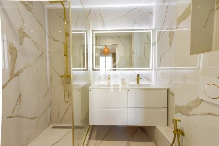 Image No.23-3 Bed Apartment for sale