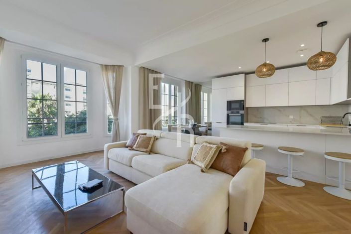 Image No.3-3 Bed Apartment for sale