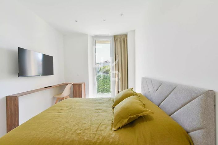 Image No.31-3 Bed Apartment for sale