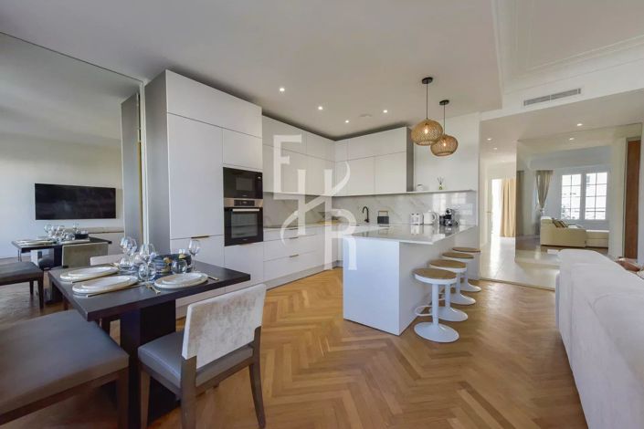 Image No.7-3 Bed Apartment for sale