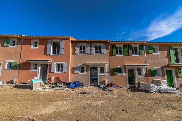 Image No.25-3 Bed House for sale