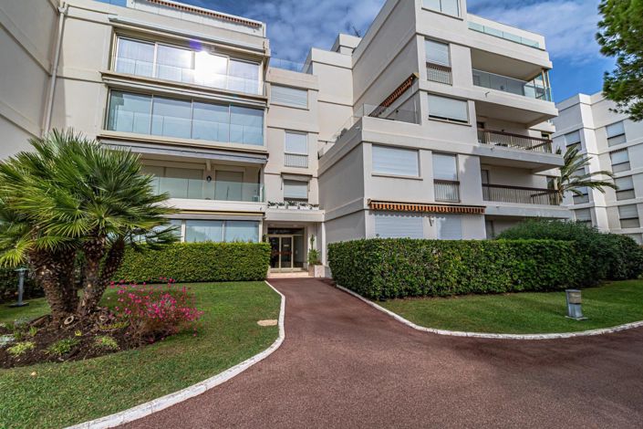 Image No.9-1 Bed Apartment for sale