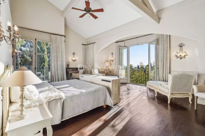 Image No.11-7 Bed House for sale