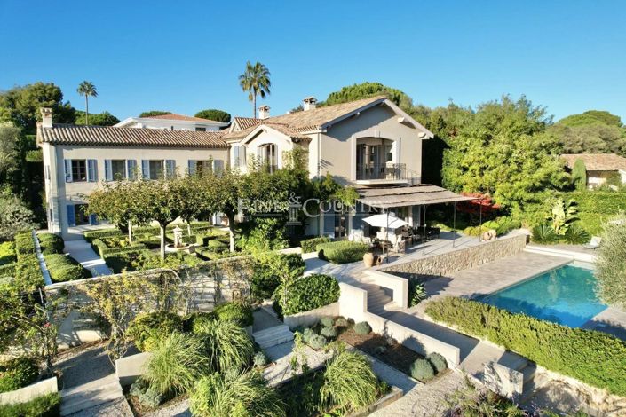 Image No.25-7 Bed House for sale