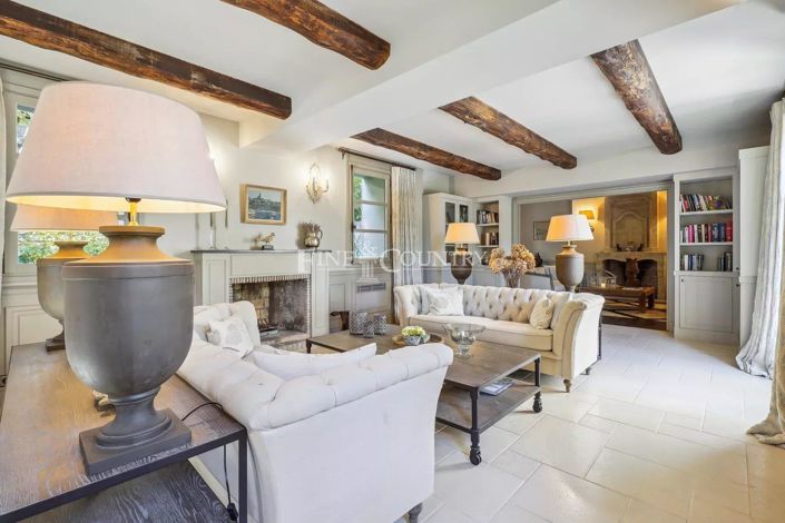 Image No.9-7 Bed House for sale