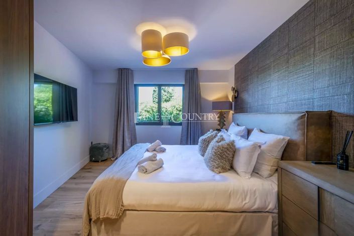 Image No.11-6 Bed House for sale