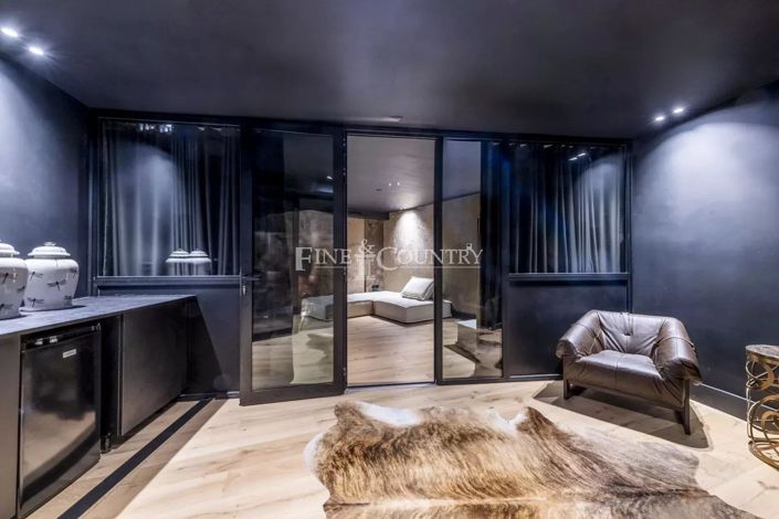 Image No.13-6 Bed House for sale