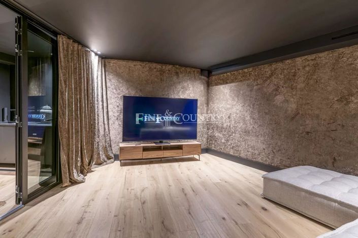 Image No.14-6 Bed House for sale