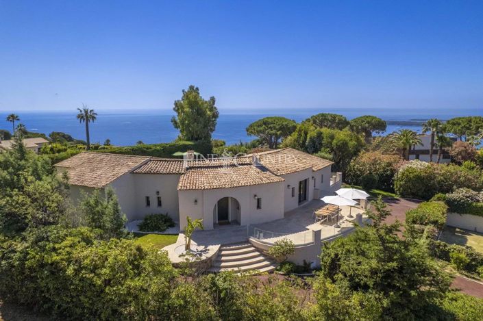 Image No.18-6 Bed House for sale