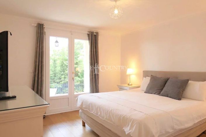 Image No.13-4 Bed House for sale