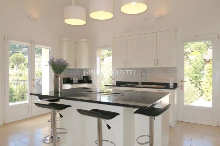 Image No.9-4 Bed House for sale