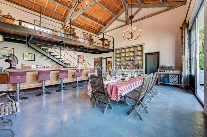 Image No.20-6 Bed House for sale